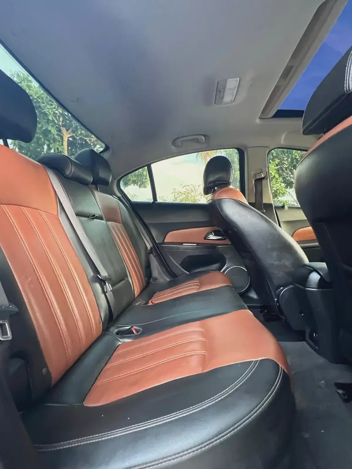 Chevrolet Cruze LTZ 2017, GCC Specs - Excellent Condition!-9-9