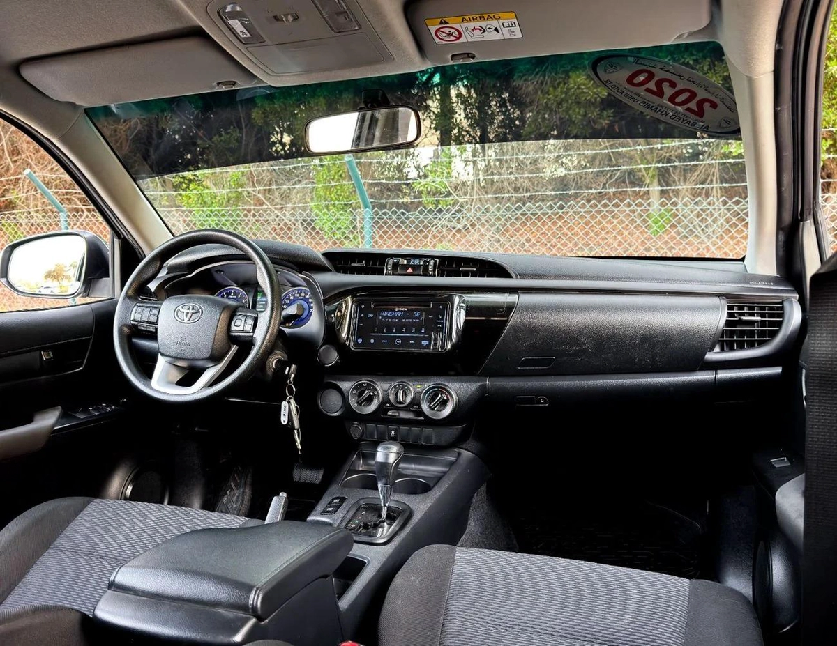 Toyota Hilux GLX Automatic | 2.7 L | 2020 | GCC | Accident-Free | In Excellent Condition | 1092 P.M-11-11