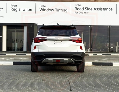 Kia Seltos LX 1.6L Kia Seltos | 1.6 L | 2023 | GCC | Accident-Free | In Excellent Condition-5
