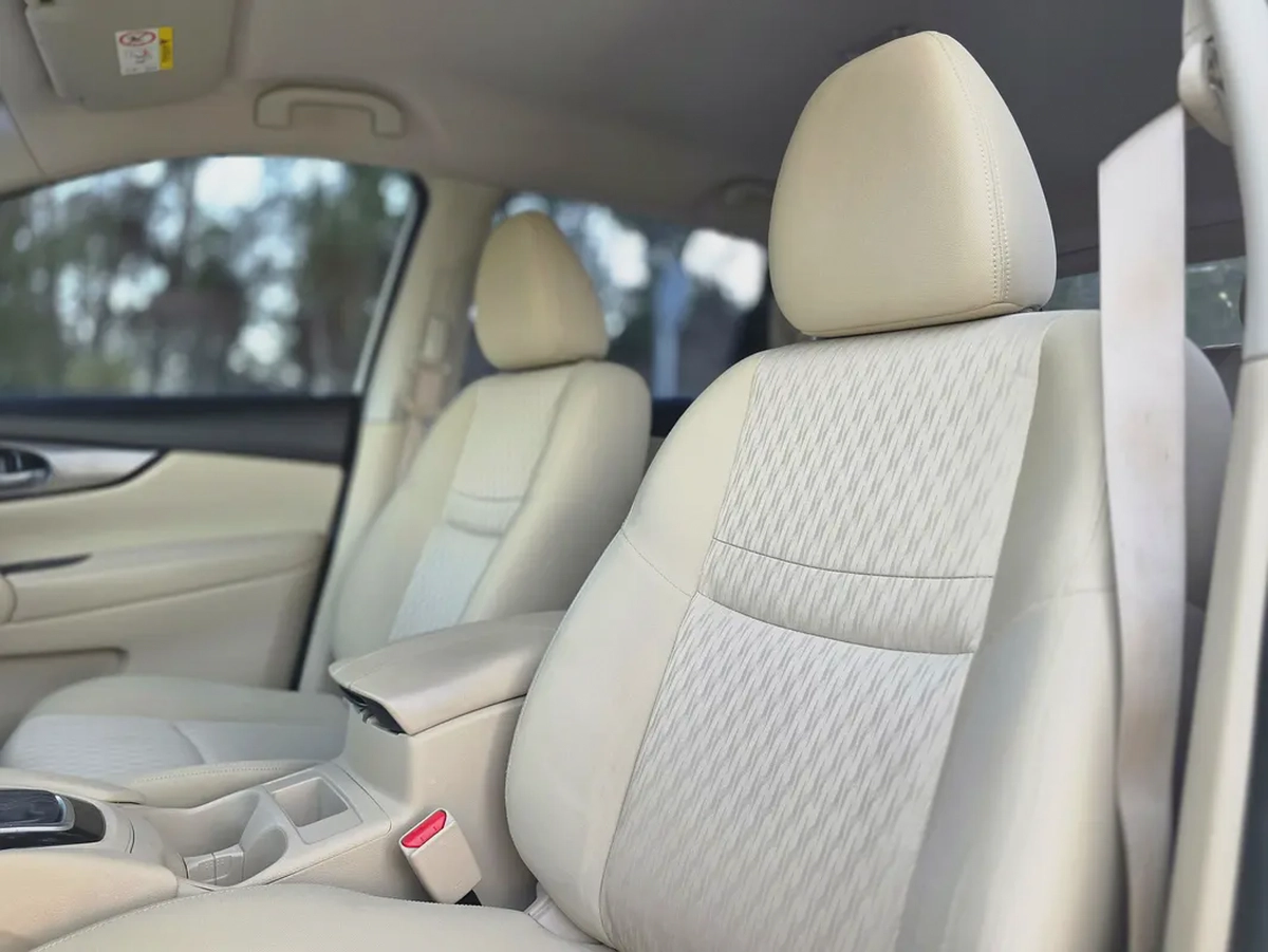 Nissan X-Trail S 2020 GCC Specs - Reliable Family SUV-11-11