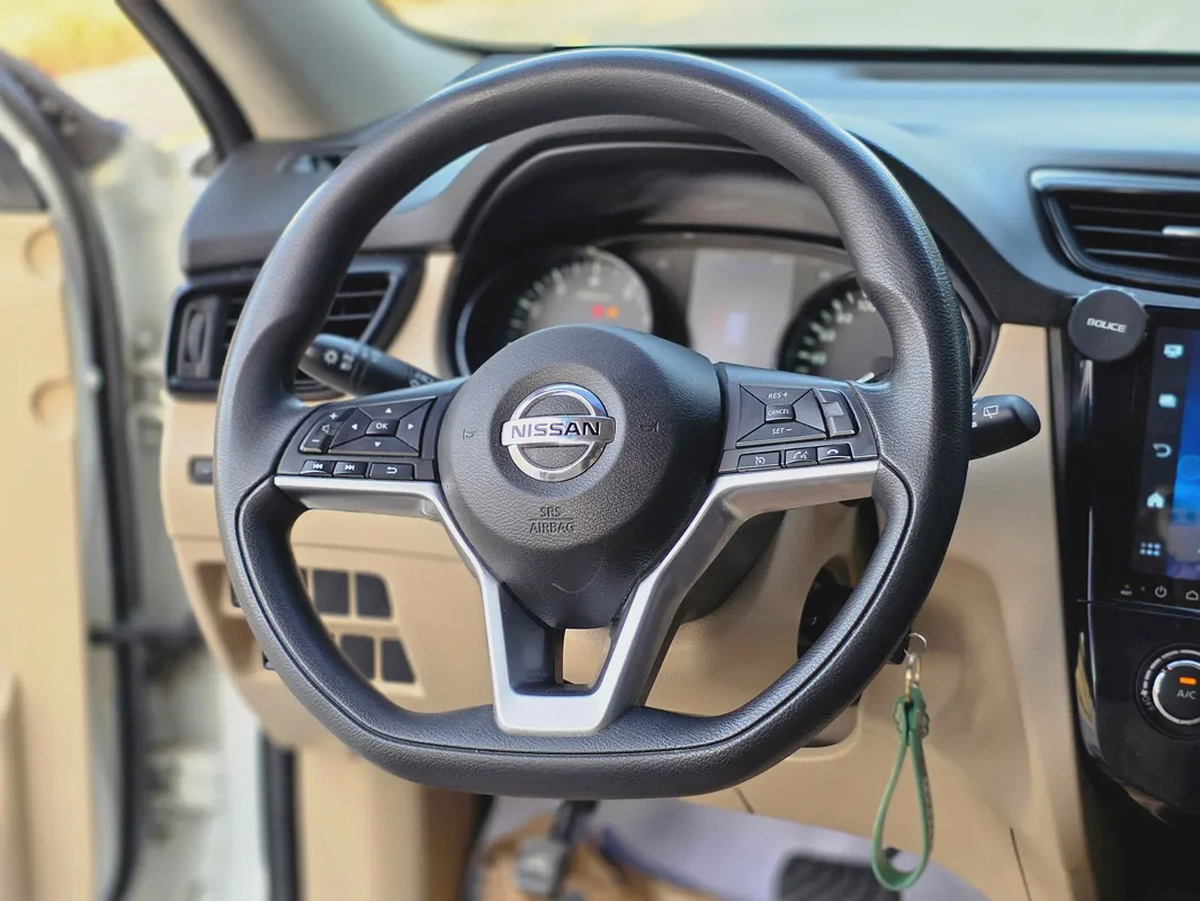 Nissan X-Trail S 2020 GCC Specs - Reliable Family SUV-16-16