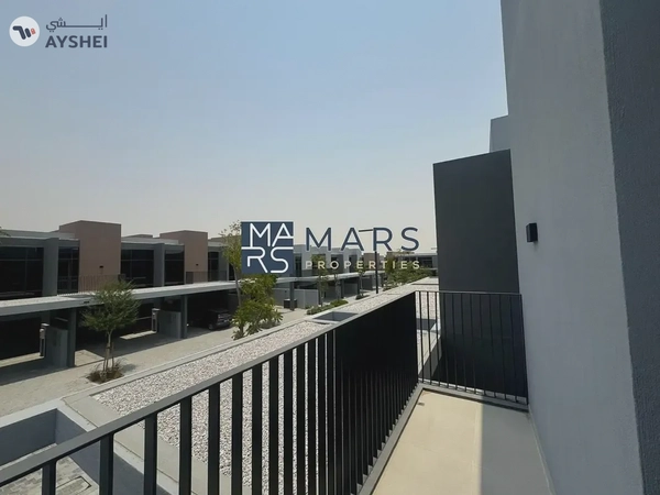 | BRAND NEW | 3 BEDROOM END UNIT | PRIME LOCATION |