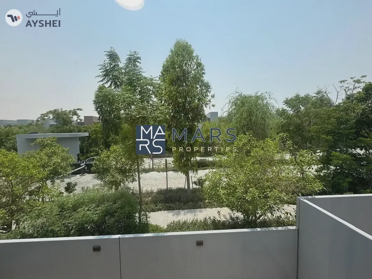| BRAND NEW | 3 BEDROOM END UNIT | PRIME LOCATION |-3-3