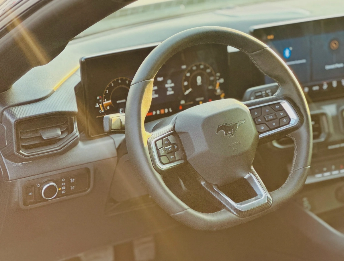 2024 Ford Mustang EcoBoost-10-10