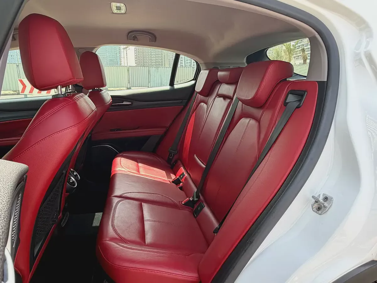 2019 Pristine Alfa Romeo Stelvio S | GCC Specs-11-11