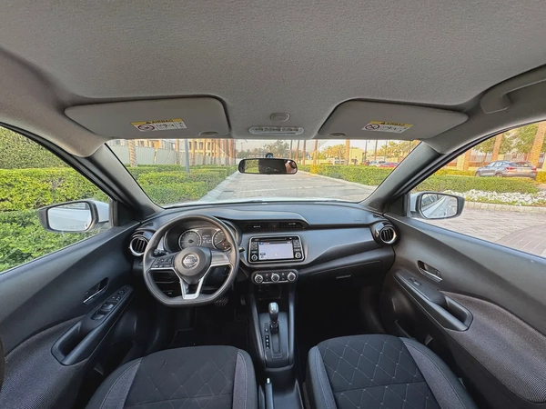 Nissan Kicks 2020 white Full Options// Clean Car