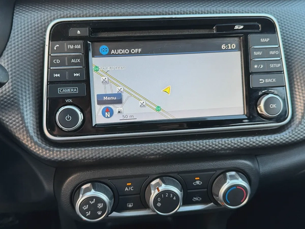 Nissan Kicks 2020 white Full Options// Clean Car