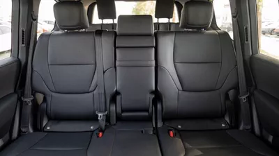 Toyota Land Cruiser VX Toyota Land Cruiser 300 VX 3.3 2025 DIESEL-14