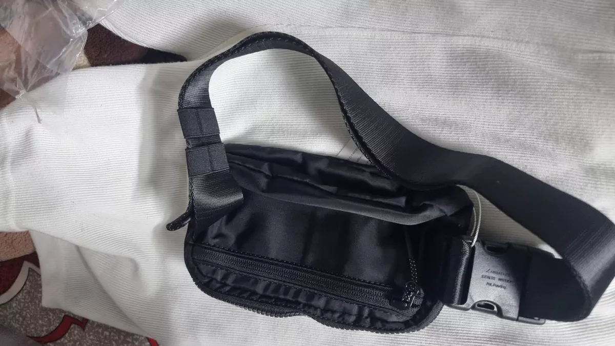 Lululemon bags-4-4