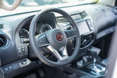 NISSAN NAVARA 2.5 DIESEL PRO4X 4X4 AT 2025-4
