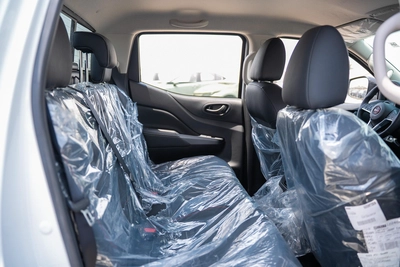NISSAN NAVARA 2.5 DIESEL PRO4X 4X4 AT 2025-15