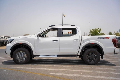 NISSAN NAVARA 2.5 DIESEL PRO4X 4X4 AT 2025-22