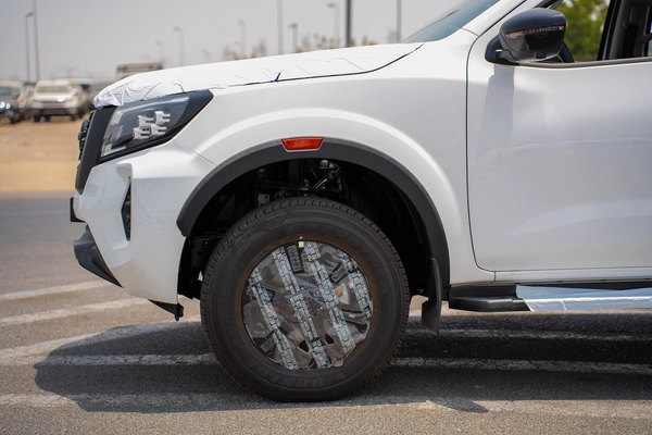 NISSAN NAVARA 2.5 DIESEL PRO4X 4X4 AT 2025