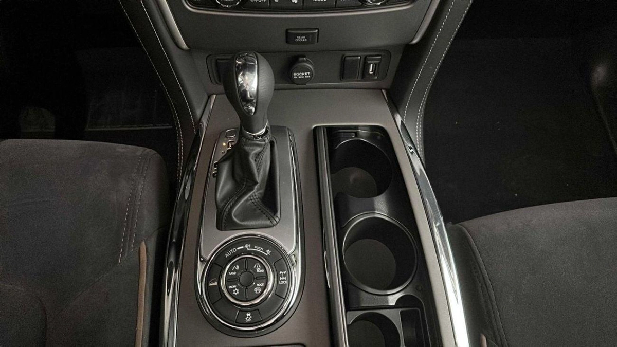 Nissan Patrol XE Nissan Patrol XE V6 2024 EXPORT ONLY.-9-0