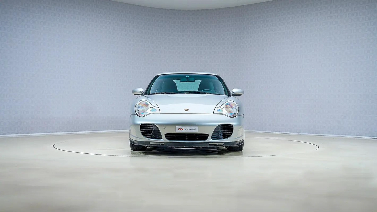 Porsche Carrera / 911 Turbo-1-1