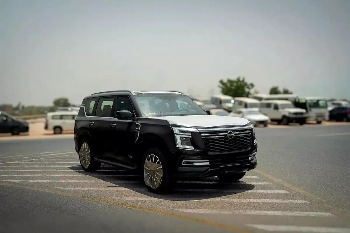 Nissan Patrol LE PLATINUM CITY Nissan Patrol LE Platinum Twin Turbo V6 2026 GCC specs (FOR EXPORT ONLY)-1-0