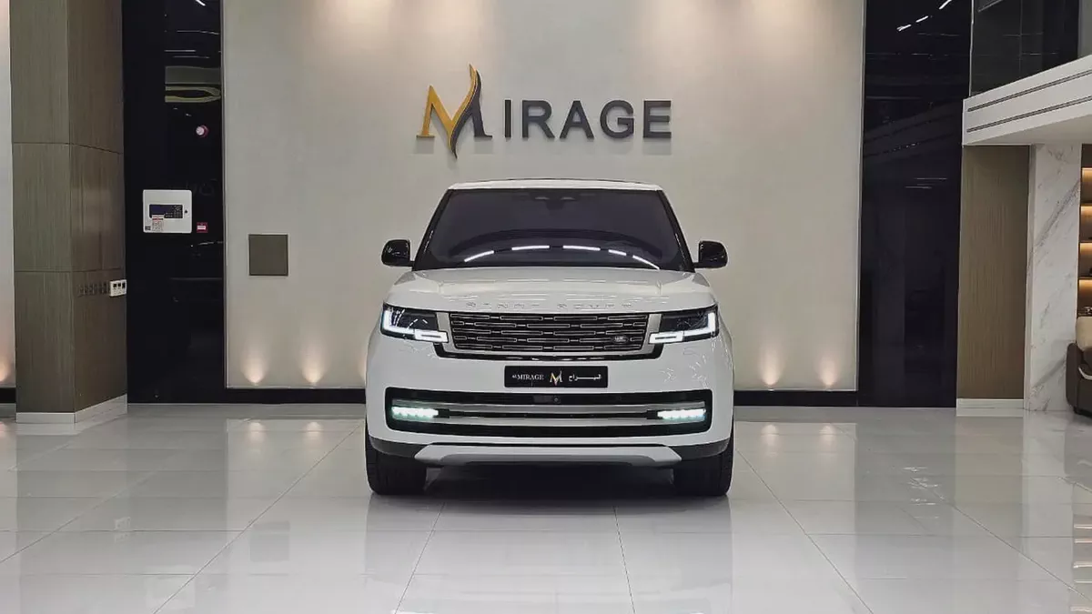 RANGE ROVER - VOGUE - HSE P400 - V6 CYLNDERS - 2023 MODEL - GCC SPECS - 103,000KM-14-14