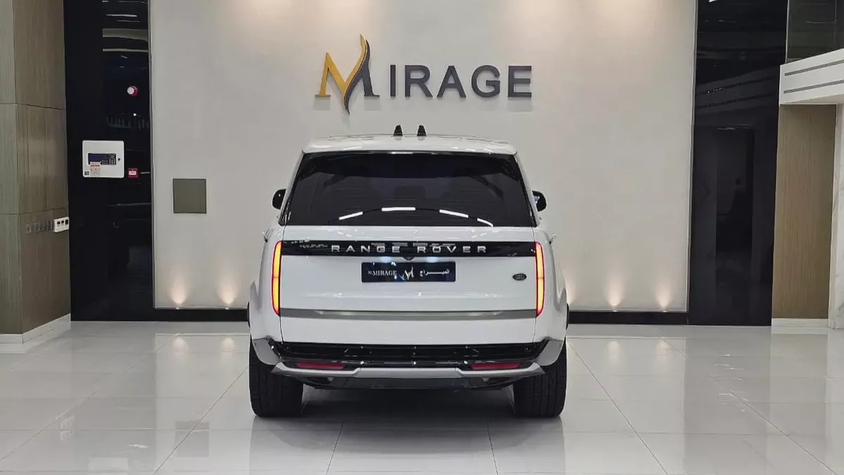 RANGE ROVER - VOGUE - HSE P400 - V6 CYLNDERS - 2023 MODEL - GCC SPECS - 103,000KM-15-15