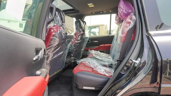 Toyota Land Cruiser VXR TWIN TURBO 3.5L V6