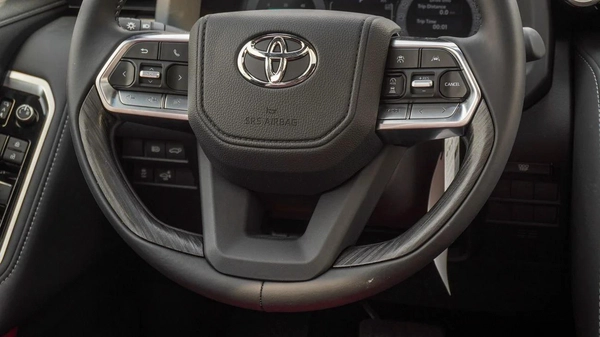 Toyota Land Cruiser VXR TWIN TURBO 3.5L V6