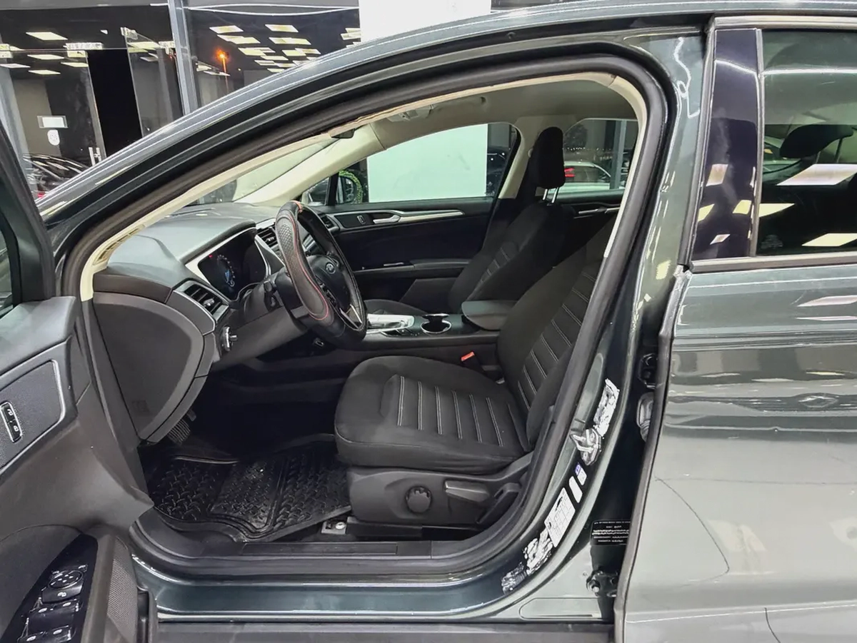 Ford Fusion SE 2017 GCC Specs-7-7
