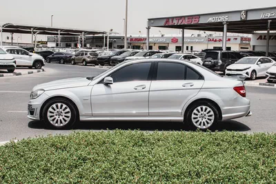 2009 Mercedes-Benz C-Class C250 | Japanese Specs | Pristine Condition-4
