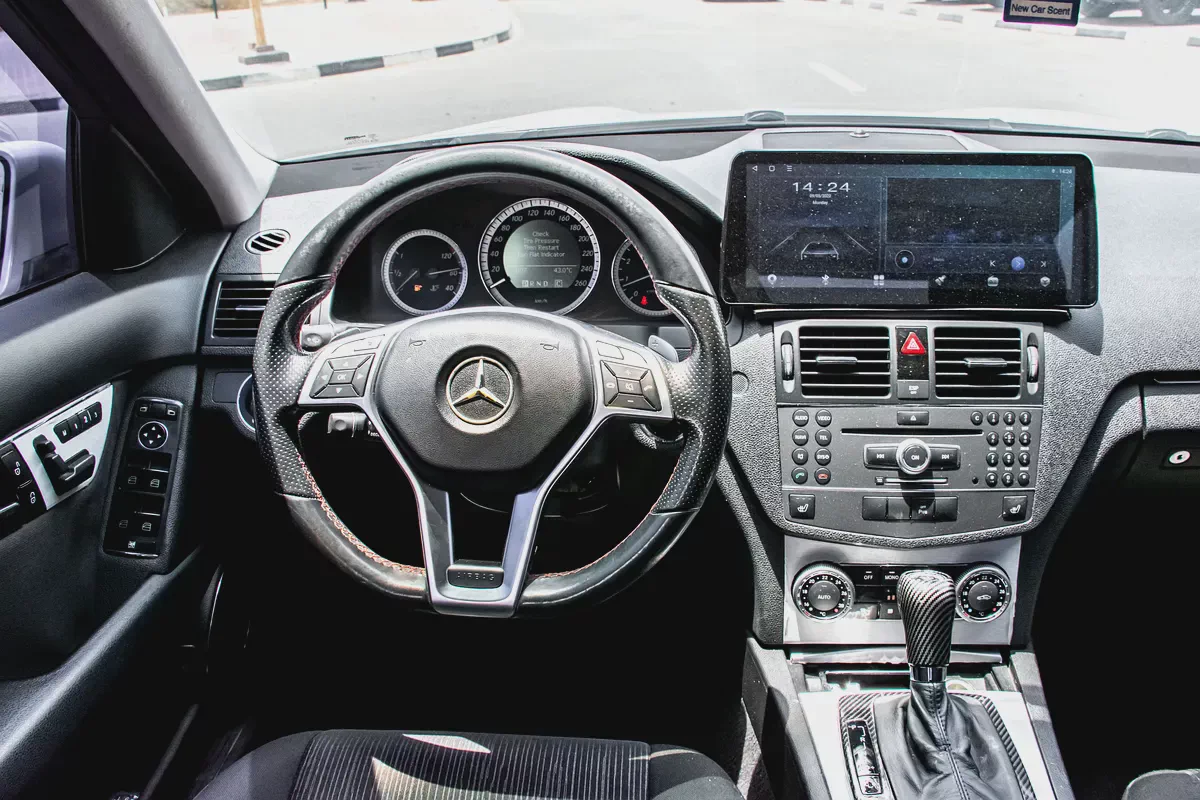 2009 Mercedes-Benz C-Class C250 | Japanese Specs | Pristine Condition-12-12