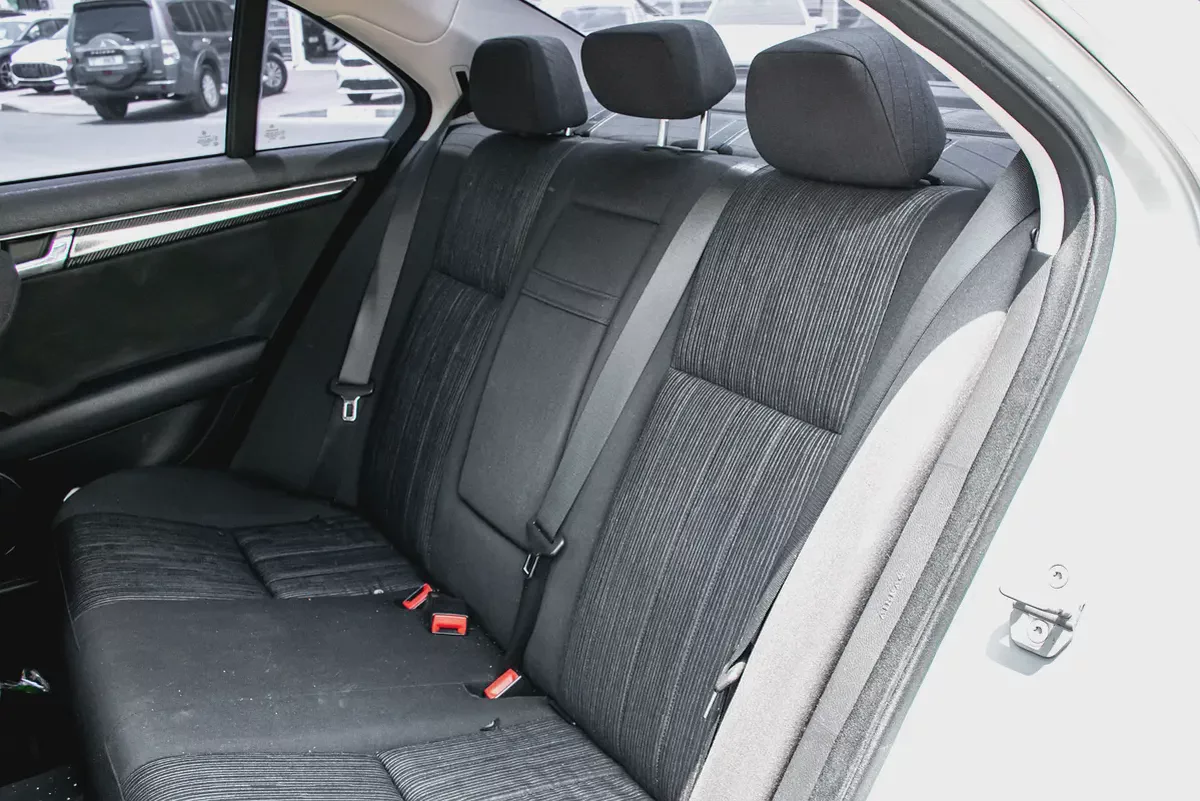 2009 Mercedes-Benz C-Class C250 | Japanese Specs | Pristine Condition-17-17