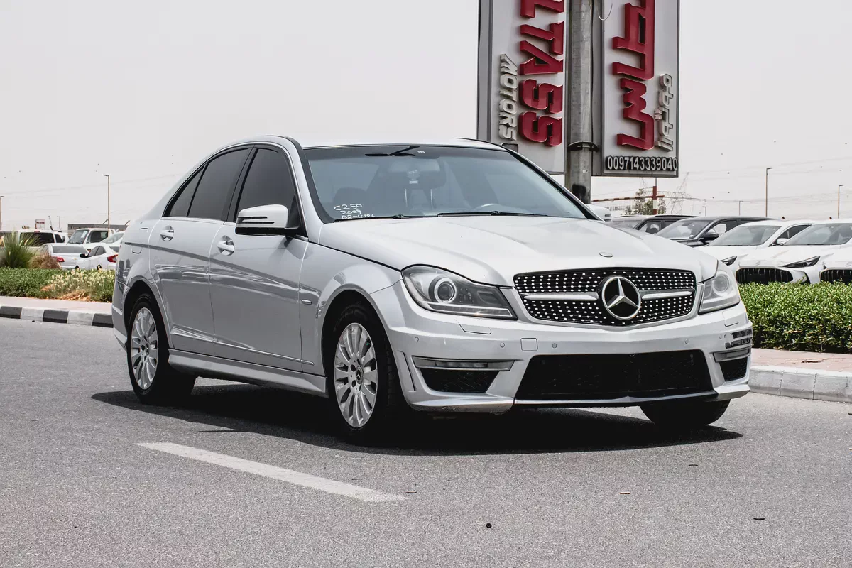 2009 Mercedes-Benz C-Class C250 | Japanese Specs | Pristine Condition
