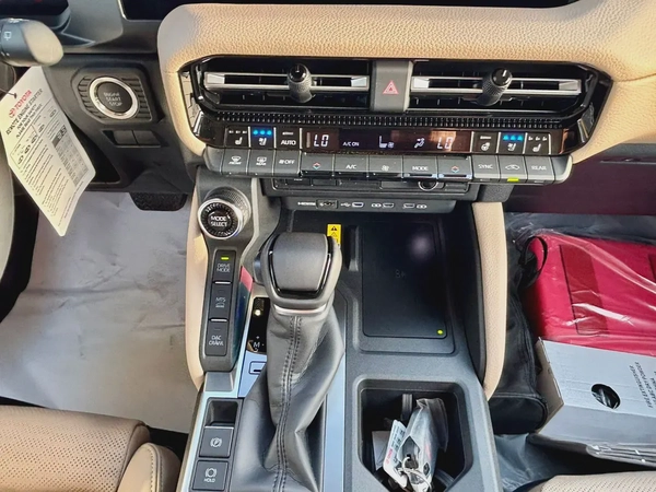 Toyota Prado VXL 2026 GCC Specs