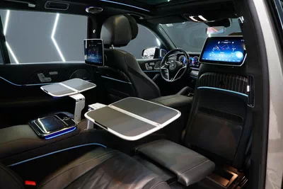 Mercedes-Benz Maybach GLS 600 Night Series-6