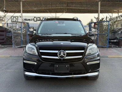 Mercedes Benz GL550-1