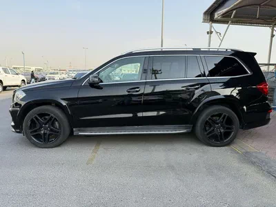 Mercedes Benz GL550-4