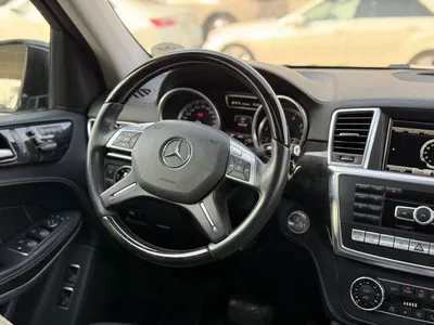 Mercedes Benz GL550-5
