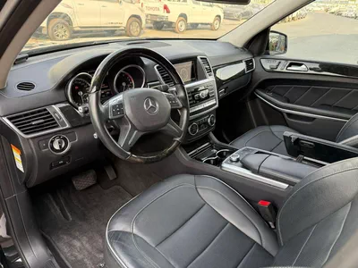 Mercedes Benz GL550-6