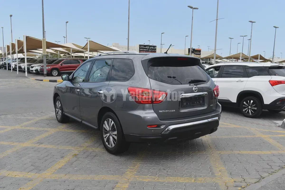 Used Nissan Pathfinder 2020-5-5