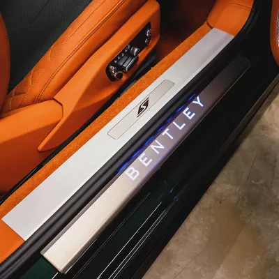 AED 17,249 p.m • 0% Downpayment • Bentley Continental GTC • 1 Year Warranty-16