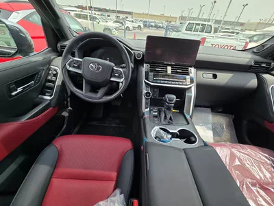 TOYOTA LAND CRUISER LC300 VXR 3.5L PETROL 2026-3