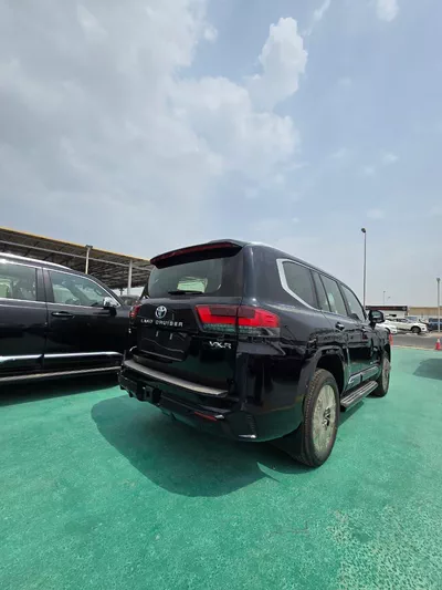 TOYOTA LAND CRUISER LC300 VXR 3.5L PETROL 2026-6