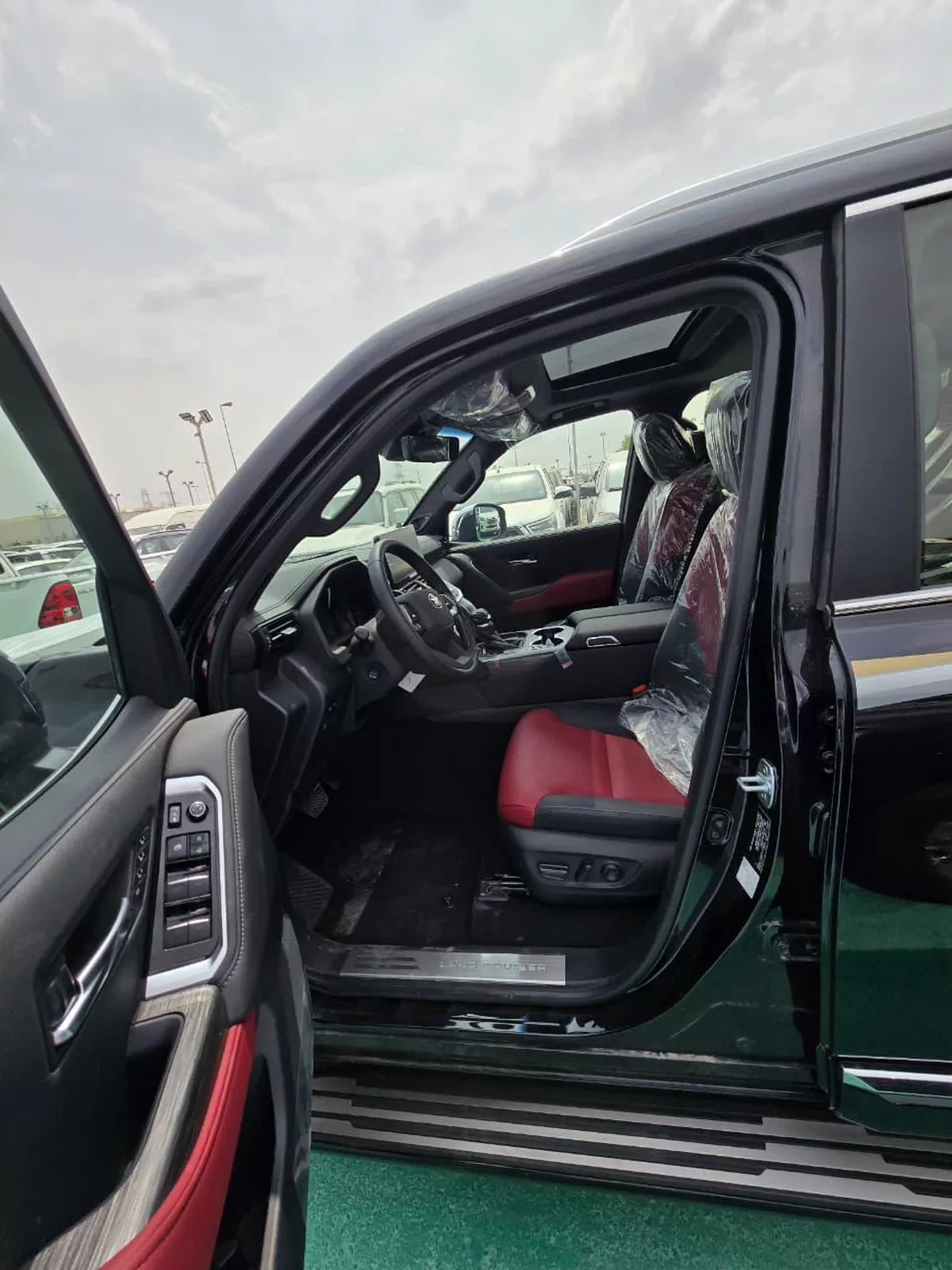 TOYOTA LAND CRUISER LC300 VXR 3.5L PETROL 2026-2-2