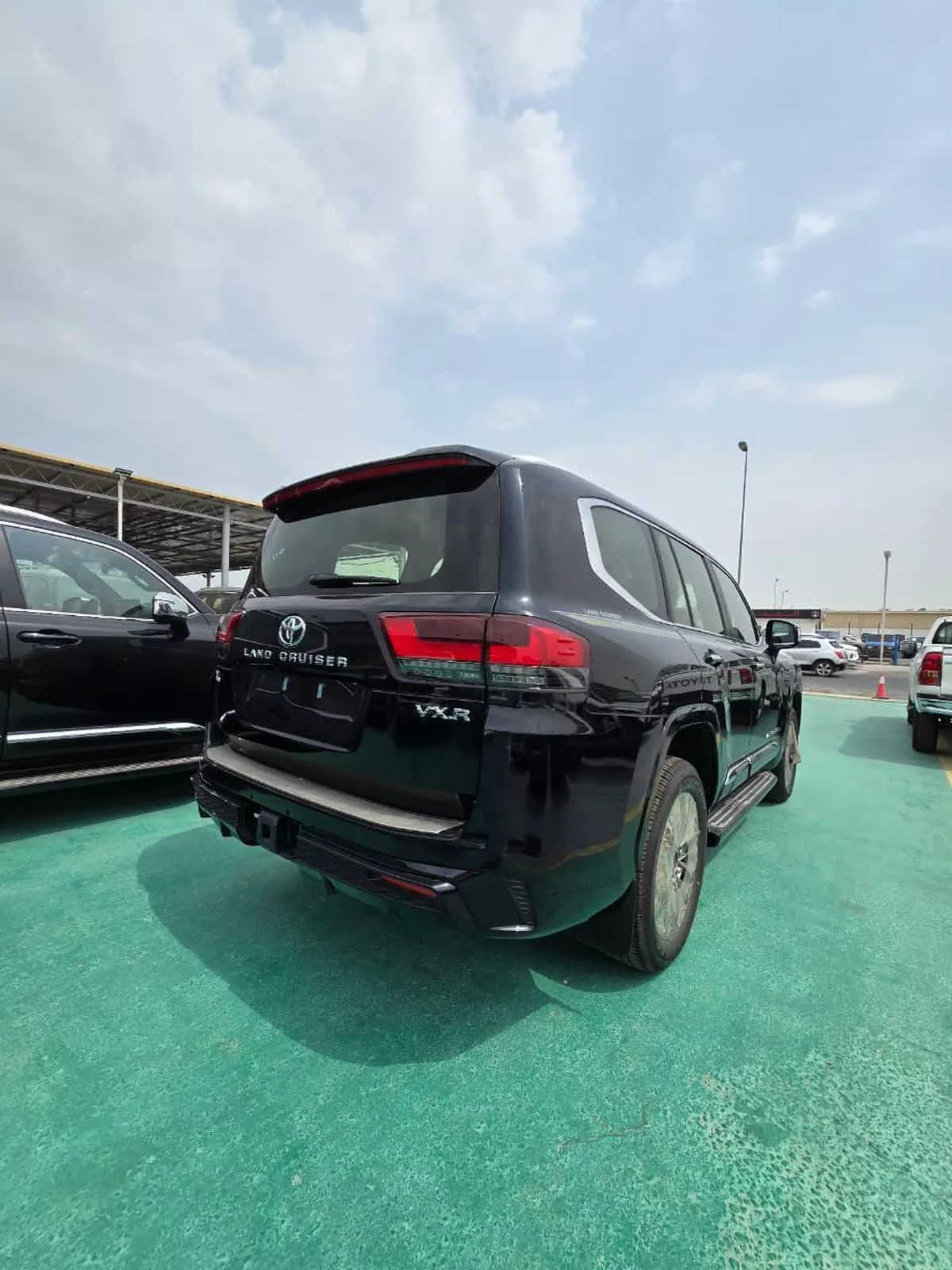 TOYOTA LAND CRUISER LC300 VXR 3.5L PETROL 2026-8-8