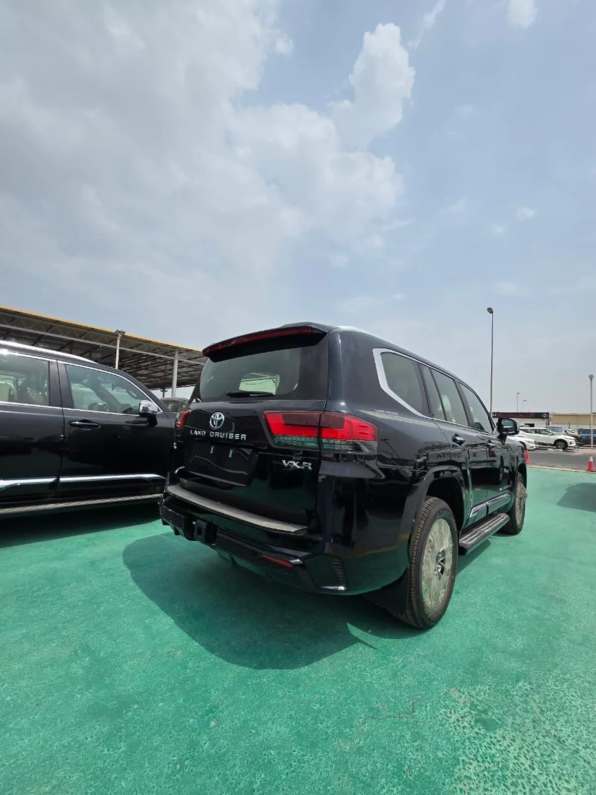 TOYOTA LAND CRUISER LC300 VXR 3.5L PETROL 2026-6-6
