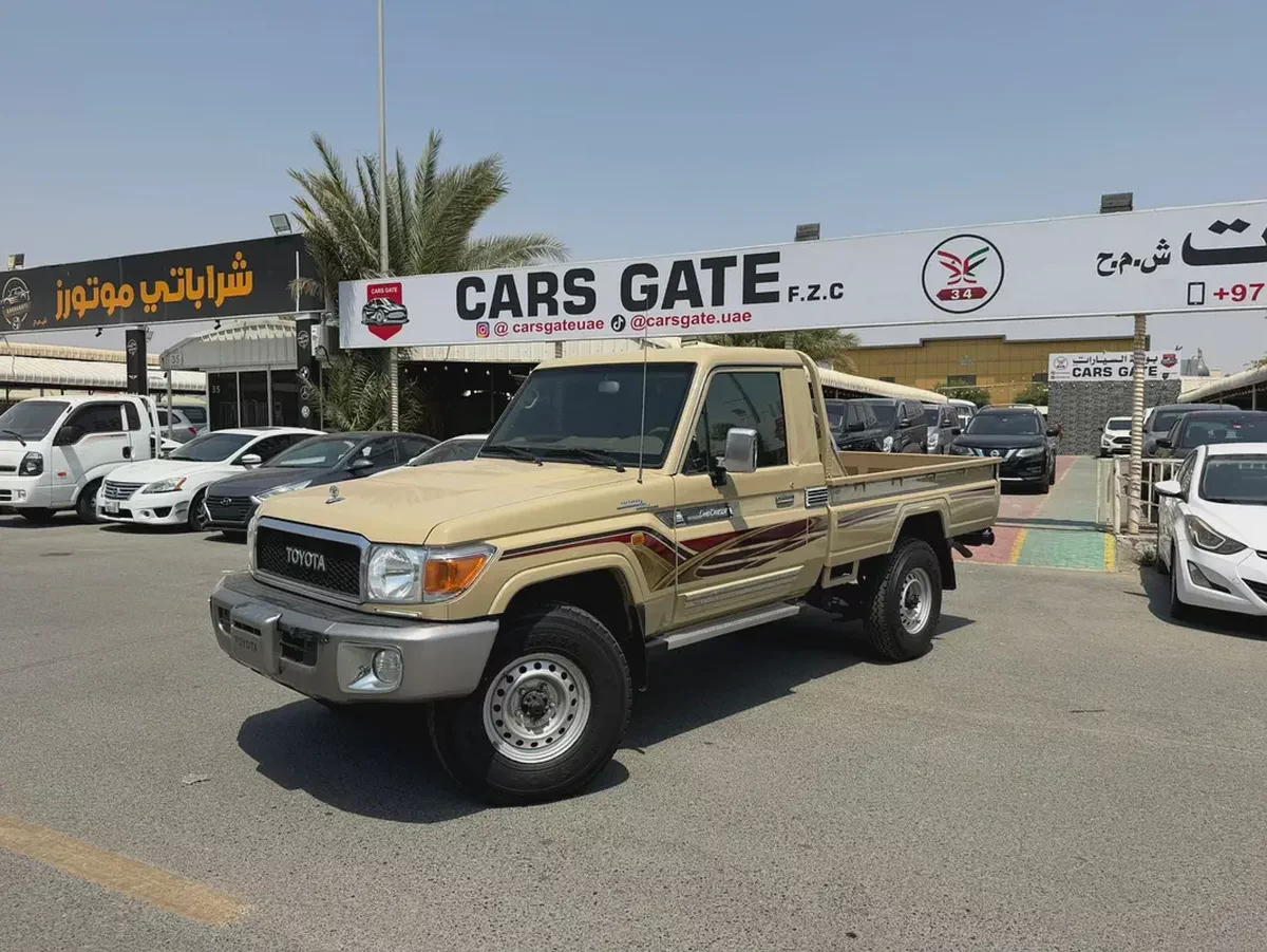 Toyota Land Cruiser 70 Series LC 76 70th Anniversary 2022 GCC Specs