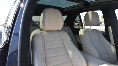 MERCEDES BENZ GLE450E ( HYBRID ) 2024 | BLUE-2