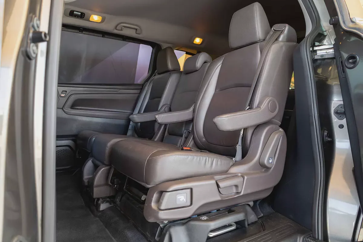 Honda Odyssey Touring Elite 3.5L | AED 720 Monthly | Free Courtesy Car Included | 3 Months Warranty-16-16