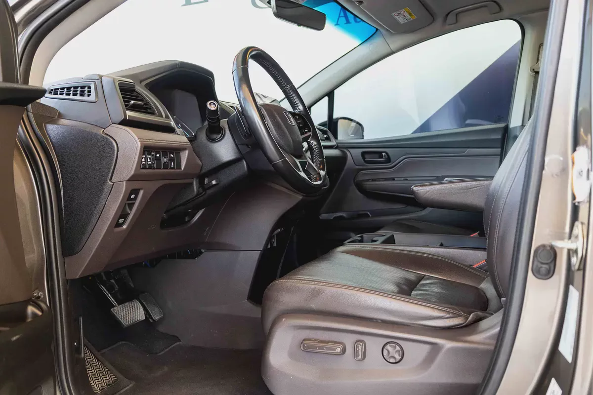 Honda Odyssey Touring Elite 3.5L | AED 720 Monthly | Free Courtesy Car Included | 3 Months Warranty-7-7