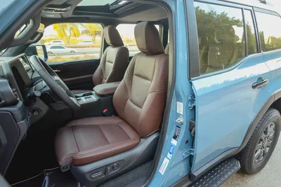 AED 3,601/month |  Prado Advanture | Al-Futtaim Warranty | GCC Specs | REF#T24812-9