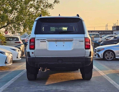 Toyota Prado VXR ALL ROUNDER TURBO STD / 2.8L DIESEL V4 / SUNROOF / COOL BOX (CODE # P28AR2)-3