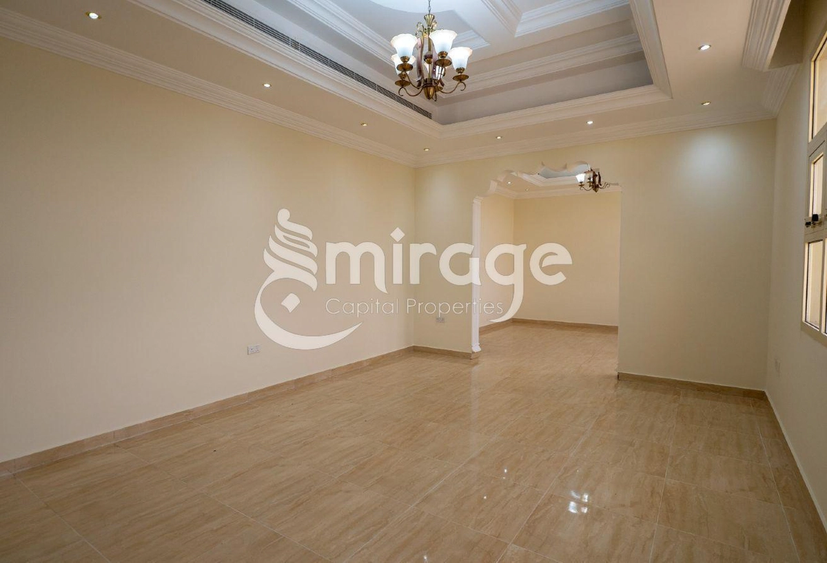 Spacious 4BR Villa | Huge Plot | Vacant | MBZ
