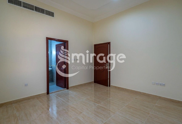 Spacious 4BR Villa | Huge Plot | Vacant | MBZ